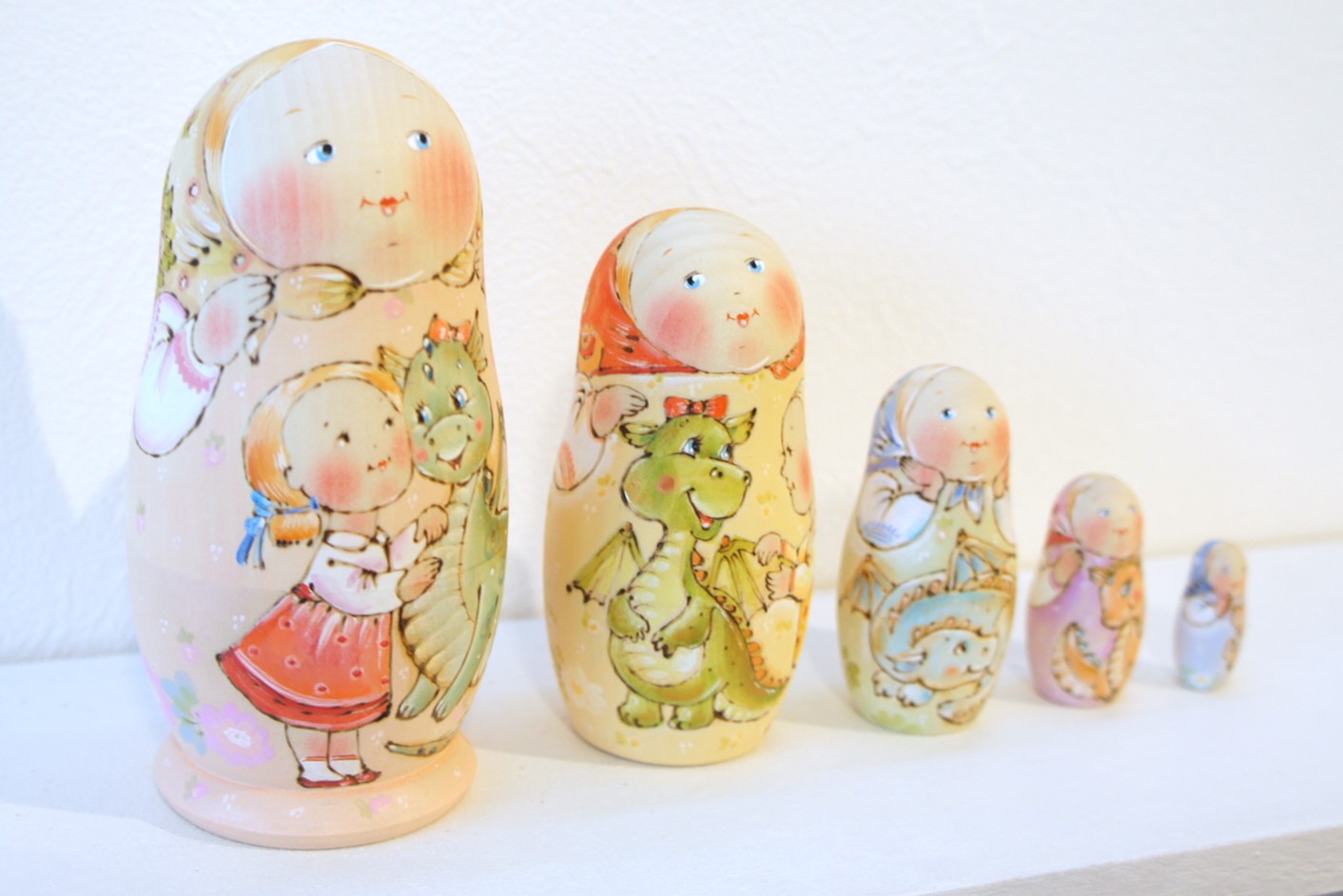 SALE】イリーナ・ヴァトゥルーシキナ作 干支・辰年 SALE】イリーナ・ヴァトゥルーシキナ作 干支・辰年