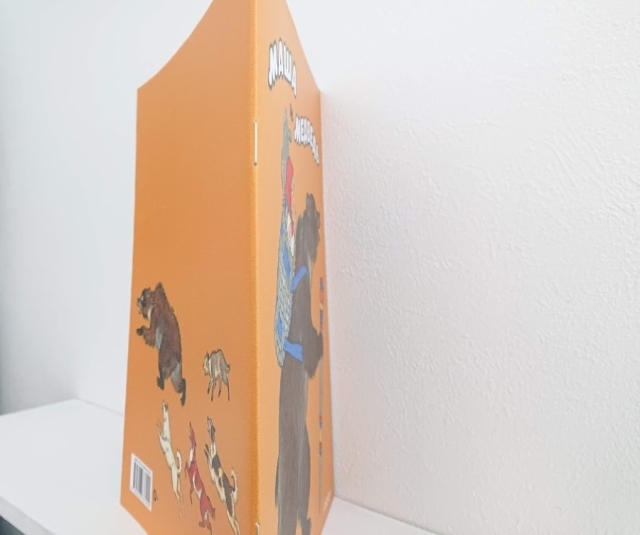 ロシア語絵本 1 4円形型絵本 チェブラーシカ ワニのゲーナとおともだち クリックポスト送付可