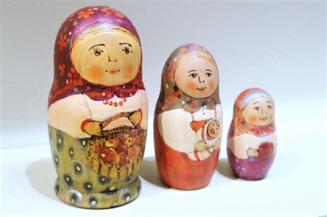 ロシア雑貨☆ウッドバーニング 天使マトリョーシカ(5P)H14cm チメリョバ作