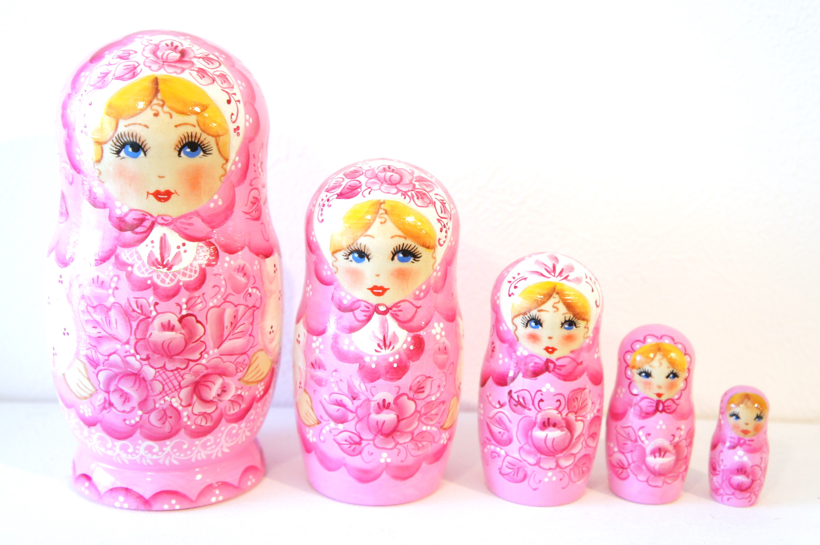 マトリョーシカ ピンク - ピンク マトリョーシカ ピンクの花柄