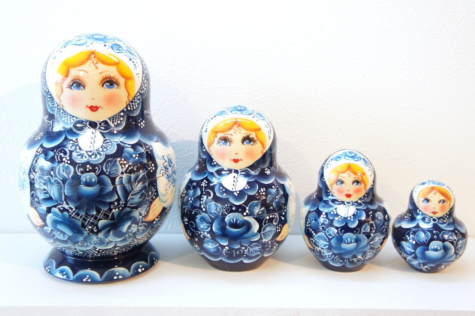 民族衣装マトリョーシカ 10ピース ＜グジェーリ模様・ブルー＞ /15.5cm